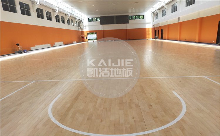 廣州天河區(qū)長大公路培訓(xùn)學(xué)?；@球館木地板案例-凱潔體育地板