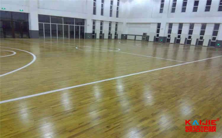 20厚體育運動地板怎么維修？