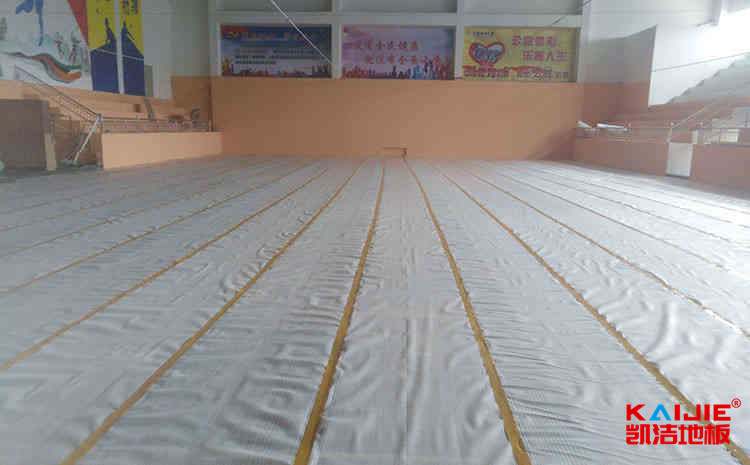 20厚體育運(yùn)動地板哪個牌子好？